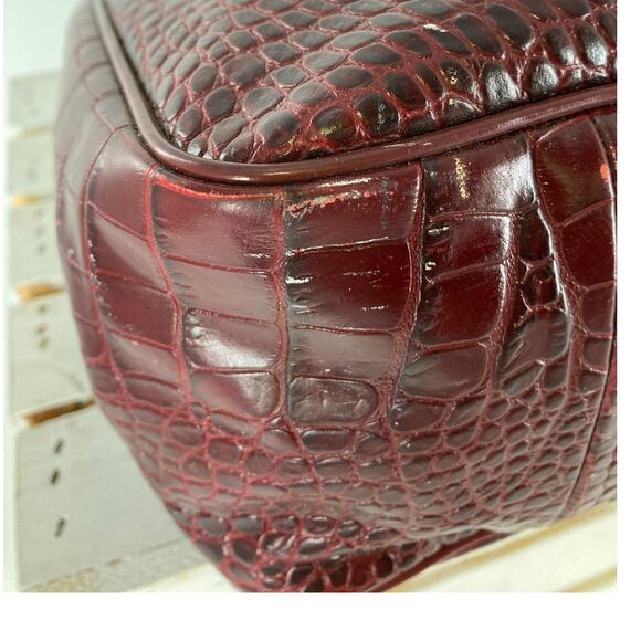 LONGCHAMP LARGE BURGNADY CROC EMBOSSED PRINT SHOULDER BAG - Picture 10 of 16